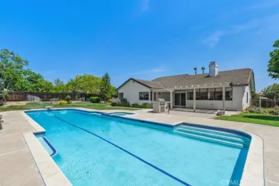 6437 Jaguar, Riverside, CA 92506 - Photo 10