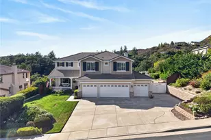 35875 Murano, Murrieta, CA 92562 - Photo 2