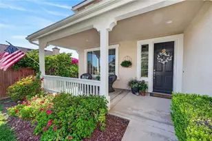 35875 Murano, Murrieta, CA 92562 - Photo 4