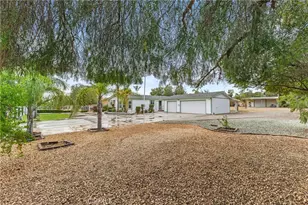 29740 Cadena, Menifee, CA 92585 - Photo 38