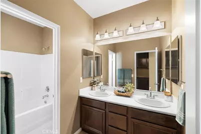 30214 Trois Valley, Murrieta, CA 92563 - Photo 40