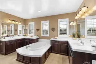 30214 Trois Valley, Murrieta, CA 92563 - Photo 28