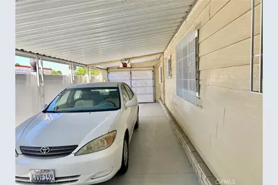 1053 W Johnston Avenue, Hemet, CA 92543 - Photo 56