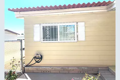 1053 W Johnston Avenue, Hemet, CA 92543 - Photo 38