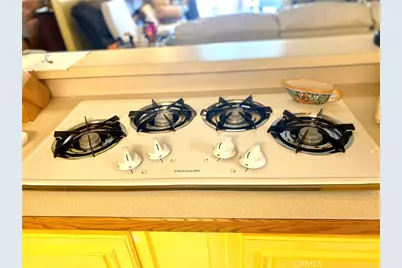 1053 W Johnston Avenue, Hemet, CA 92543 - Photo 14