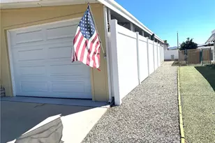 1053 W Johnston Ave, Hemet, CA 92543 - Photo 42