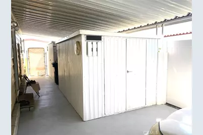 1053 W Johnston Avenue, Hemet, CA 92543 - Photo 54