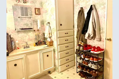 1053 W Johnston Avenue, Hemet, CA 92543 - Photo 28