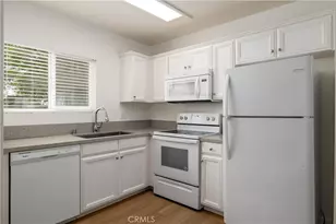 2536 White Oak Pl, Escondido, CA 92027 - Photo 10