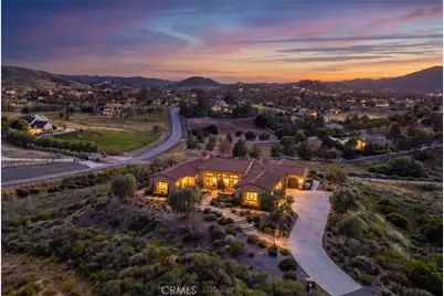 38550 King Court, Murrieta, CA 92562 - Photo 6