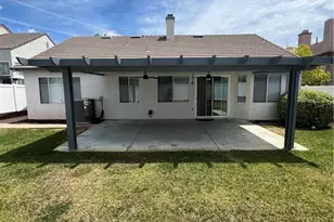 39785 Spinning Wheel, Murrieta, CA 92562 - Photo 18