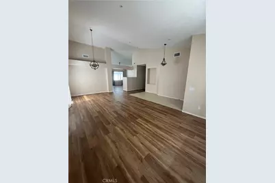 39785 Spinning Wheel, Murrieta, CA 92562 - Photo 4