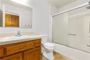 29101 Vacation, Canyon Lake, CA 92587 - Photo 16