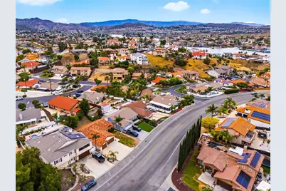29101 Vacation, Canyon Lake, CA 92587 - Photo 46