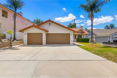 29101 Vacation, Canyon Lake, CA 92587 - Photo 2