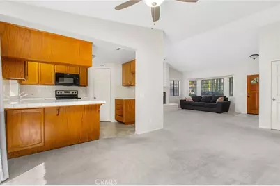 29101 Vacation, Canyon Lake, CA 92587 - Photo 6