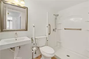 39560 Seven Oaks, Murrieta, CA 92562 - Photo 24