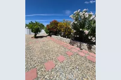 43692 Ange Lane, Hemet, CA 92544 - Photo 2