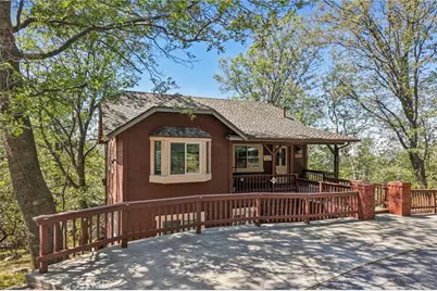 28662 Zion Drive, Lake Arrowhead, CA 92352 - Photo 2