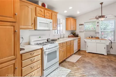 10771 Black Mountain Road #124, San Diego, CA 92126 - Photo 2