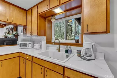 25145 Marion Ridge, Idyllwild, CA 92549 - Photo 16