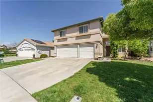 39560 St Honore Dr, Murrieta, CA 92563 - Photo 32