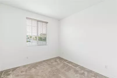 36372 Flint, Winchester, CA 92596 - Photo 16