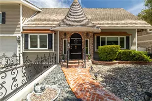 30594 Longhorn Dr, Canyon Lake, CA 92587 - Photo 6