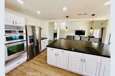 30823 Early Round, Canyon Lake, CA 92587 - Photo 10