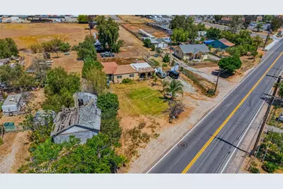 7081 Valley Way, Jurupa Valley, CA 92509 - Photo 16