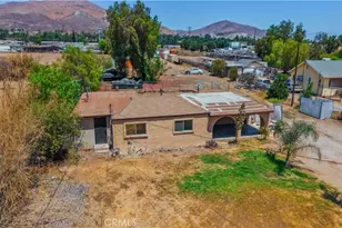 7081 Valley Way, Jurupa Valley, CA 92509 - Photo 4