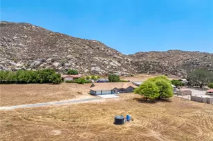 35075 Firecat, Hemet, CA 92545 - Photo 30