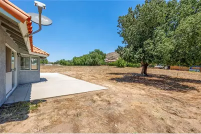 35075 Firecat, Hemet, CA 92545 - Photo 32