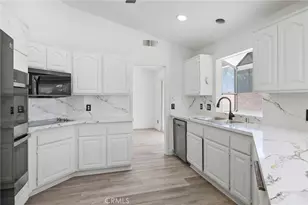 35075 Firecat, Hemet, CA 92545 - Photo 16