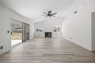 35075 Firecat, Hemet, CA 92545 - Photo 10
