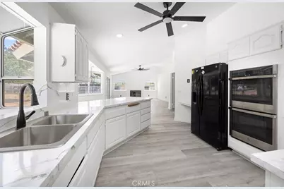 35075 Firecat, Hemet, CA 92545 - Photo 18