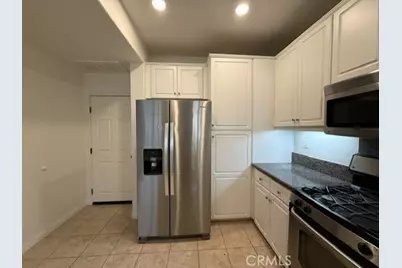 26303 Iris #D, Moreno Valley, CA 92555 - Photo 12