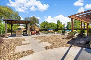 42260 Chisolm Trail, Murrieta, CA 92562 - Photo 48