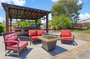 42260 Chisolm Trail, Murrieta, CA 92562 - Photo 36