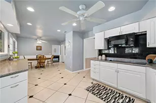 39980 Via Fernando, Temecula, CA 92592 - Photo 24