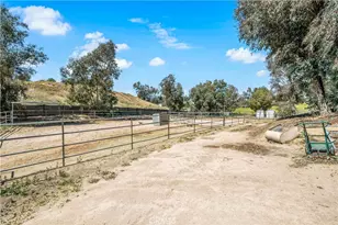 39980 Via Fernando, Temecula, CA 92592 - Photo 10
