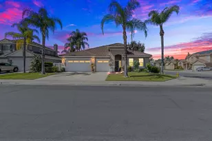 26101 Shady Brook, Murrieta, CA 92563 - Photo 2
