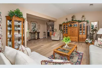 26101 Shady Brook, Murrieta, CA 92563 - Photo 10
