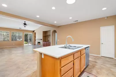 26101 Shady Brook, Murrieta, CA 92563 - Photo 12