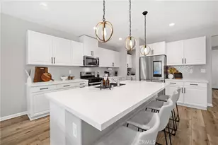 36219 Sunset Ridge Ct, Wildomar, CA 92595 - Photo 4