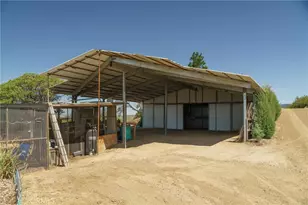 40230 Crazy Horse Canyon Rd, Aguanga, CA 92536 - Photo 46