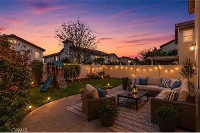 255 Roxanne Lane, Corona, CA 92882 - Photo 2
