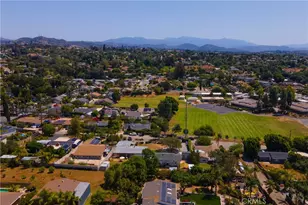 155 Barhaven Ln, Fallbrook, CA 92028 - Photo 42
