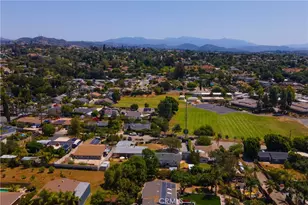 155 Barhaven Ln, Fallbrook, CA 92028 - Photo 38