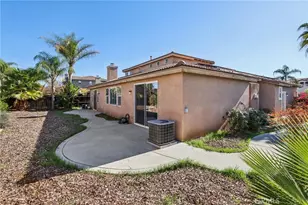 32684 Salvia Cir, Winchester, CA 92596 - Photo 18